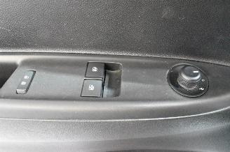 Opel Karl / VIVA 1.0 120 Jaar Edition picture 24