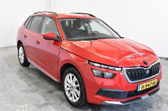 damaged passenger cars Skoda Kamiq 1.0 TSI Bns Edition 2020/2