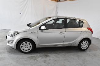 Hyundai I-20 1.2i i-Motion picture 4