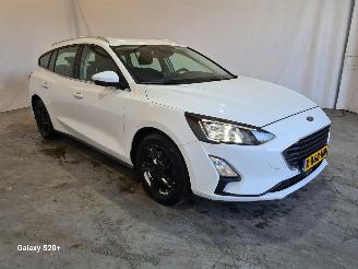 Damaged car Ford Focus 1.5 EcoBl. Tr.Ed.Bns 2021/1
