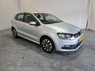 Damaged car Volkswagen Polo 1.0 BlueM. Edition 2017/1