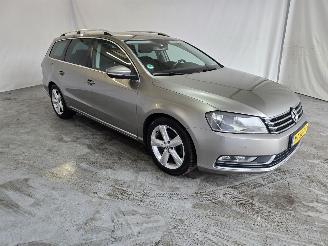 Unfallwagen Volkswagen Passat 1.6 TDI Highl. BlM 2013/1