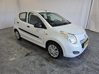Unfallwagen Suzuki Alto 1.0 Comfort EASSS 2013/8