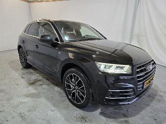 Voiture accidenté Audi Q5 55 e TFSI quattro Competition 2019/11