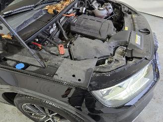 Audi Q5 55 e TFSI quattro Competition picture 14