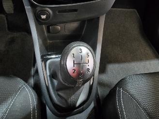 Renault Clio 1.5 dCi ECO Expression picture 30