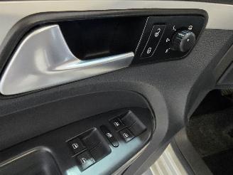 Volkswagen Touran 2.0 TDI Highline BlueMotion 7p. picture 26