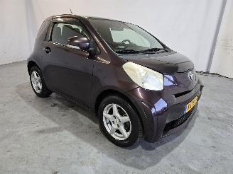 Schadeauto Toyota iQ 1.0 L 2009/5