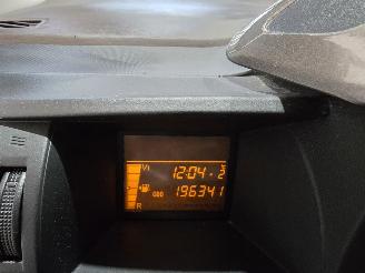 Toyota iQ 1.0 L picture 22