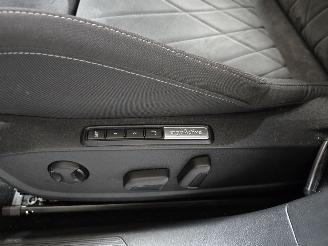 Volkswagen Golf 1.5 TSI Life Bns picture 26