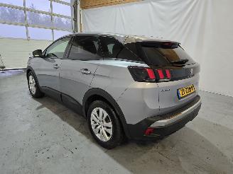 Peugeot 3008 1.2 PureTech Active picture 5
