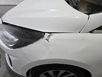 Ford Fiesta 1.0 EcoB.Hy. Tit. picture 11