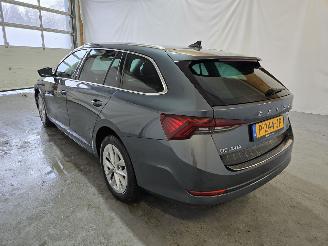 Skoda Octavia 1.5 e-TSI Business Edition Plus picture 5