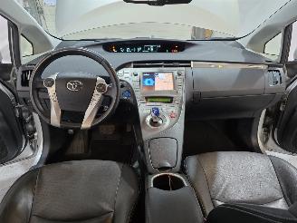 Toyota Prius 1.8 Plug-in Executive Business picture 21