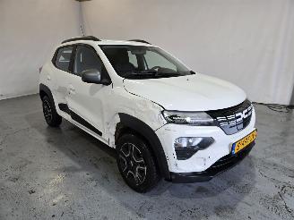 damaged passenger cars Dacia Spring Expression 27 Kwh 2023/2