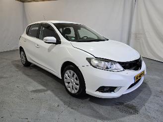 uszkodzony samochody osobowe Nissan Pulsar 1.2 DIG-T Visia 2015/11
