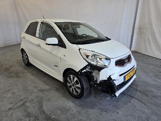Vaurioauto  passenger cars Kia Picanto 1.0 CVVT X-treme 2015/1