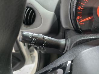 Peugeot 108 1.0 e-VTi Active picture 24