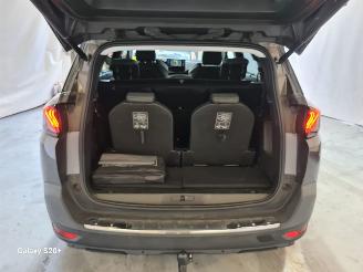 Peugeot 5008 1.2 PT BL. Allure picture 20
