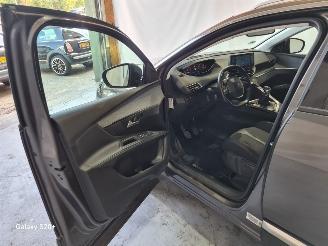 Peugeot 5008 1.2 PT BL. Allure picture 24