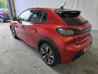 Peugeot 208 1.2 PureTech GT-Line picture 5