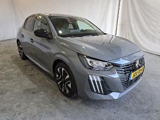 Auto incidentate Peugeot 208 1.2 PureTech Blue Lease Allure 2025/2