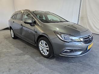 Avarii autoturisme Opel Astra SPORTS TOURER+ 2017/1