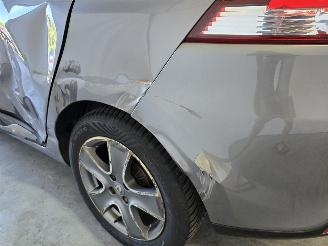 Renault Clio 0.9 TCe Night&Day picture 11