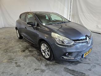 Unfallwagen Renault Clio 0.9 TCe Limited 2016/10
