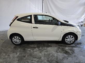 Toyota Aygo 1.0 VVT-i x picture 8