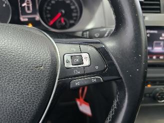 Volkswagen Golf 1.6 TDI Highline BlueMotion picture 29