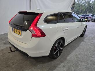 Volvo V-60 2.4 D5 Summum picture 7
