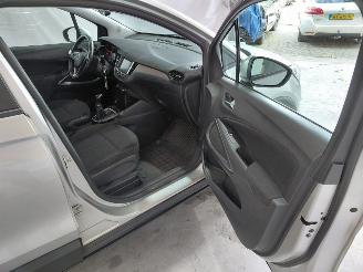 Opel Crossland X 1.2 120 J. Edition picture 17
