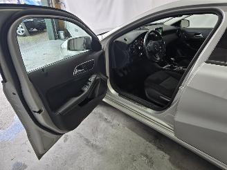 Mercedes A-klasse 160 Ambition picture 19