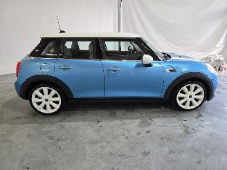 Mini Cooper 1.5 Cooper Chili Serious Business picture 8