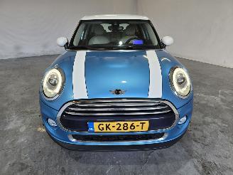 Mini Cooper 1.5 Cooper Chili Serious Business picture 2