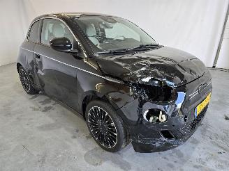Voiture accidenté Fiat 500 3+1 La Prima 42 kWh 2025/9