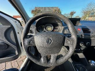 Renault Megane 1.5 dCi Expression picture 17