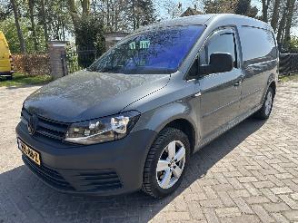 begagnad bil bedrijf Volkswagen Caddy maxi 2.0 TDI L2 maxi 110 Kw marge 2017/7