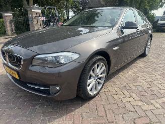 Voiture accidenté BMW 5-serie 523i High Executive 2011/10