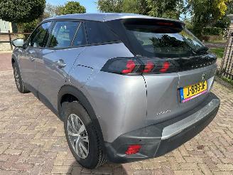 Peugeot 2008 1.2 PURETECH BLUE LEASE ACTIVE ECC/NAV/LMV/PDC picture 9