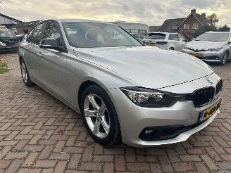 BMW 3-serie 330e Cent. Exec. picture 4