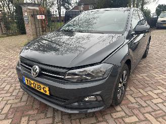  Volkswagen Polo 1.0 MPI Comfortline Business 2018/7