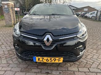 Renault Clio 0.9 TCe Limited picture 2