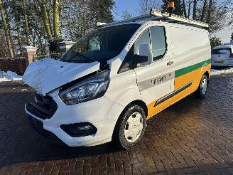 skadebil bedrijf Ford Transit Custom 340 2.0 TDCI L2H1  96Kw 2021/4