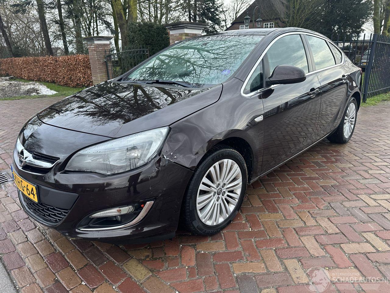 Opel Astra 1.4 Turbo Design Ed. 103 Kw
