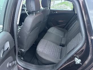 Opel Astra 1.4 Turbo Design Ed. 103 Kw picture 9