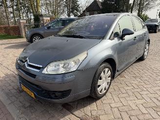 Auto incidentate Citroën C4 1.6-16V Image 2008/3