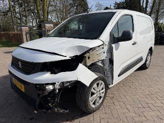 Unfall Kfz Van Peugeot  1.6 Bl.HDI Asph Long 73 Kw 2019/11