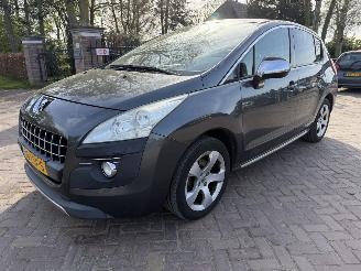 Coche accidentado Peugeot 3008 1.6 THP B.Lease Exec 2010/6